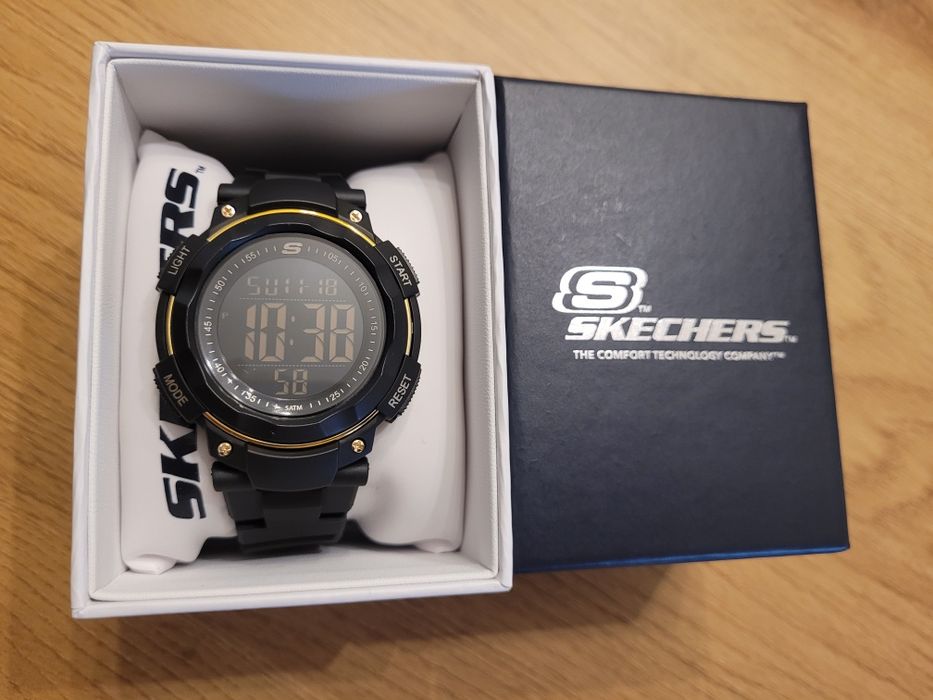 Оригинален!Нов!Мъжки часовник Skechers.