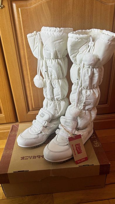 Asics Onitsuka Tiger Зимни ботуши Snow Heaven 72, номер 37 EU/6 US