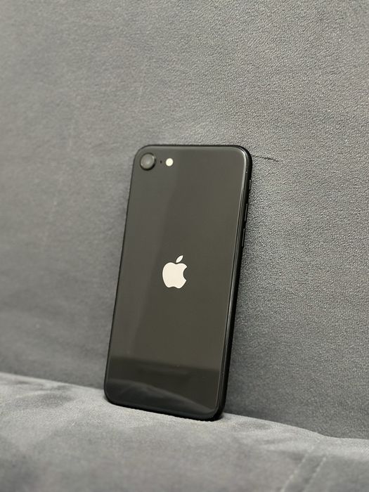 продам Iphone SE 128Gb