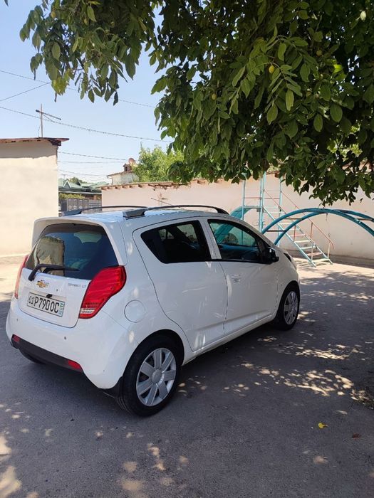 Spark sotiladi 100% toza