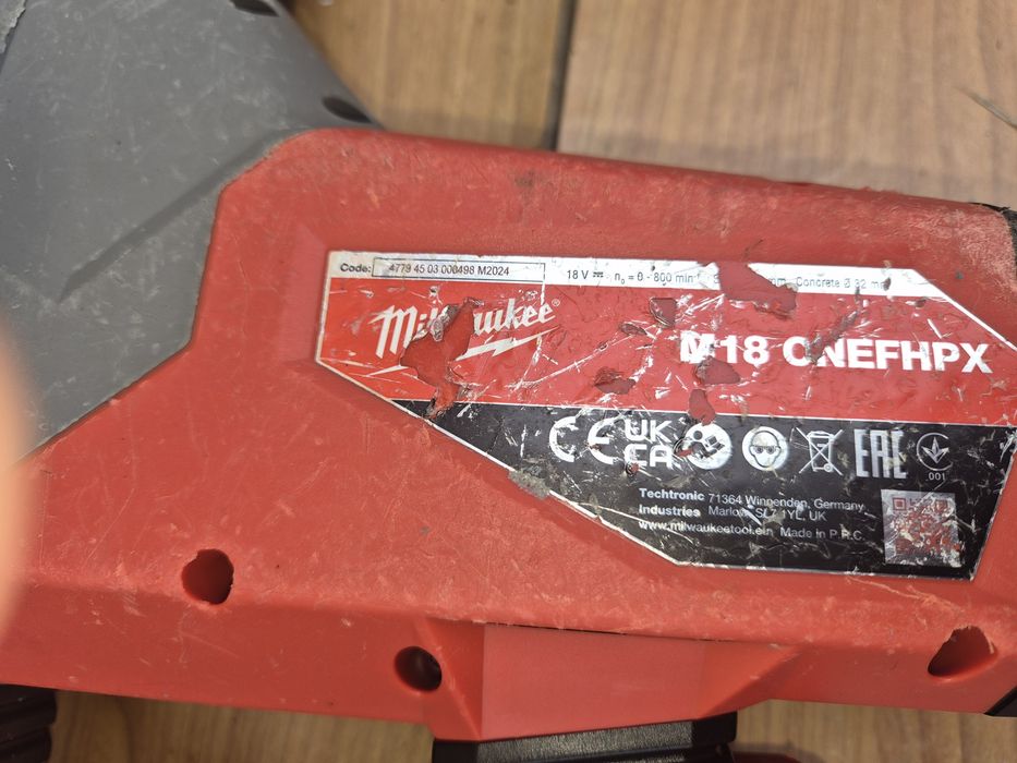 Scule Milwaukee M18