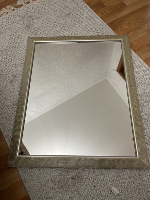 Зеркало размером 58*70