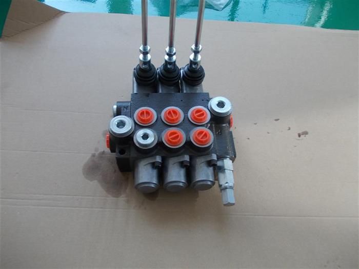 Distribuitor hidraulic 3 manete fiat utb taf tractor utilaje agricole