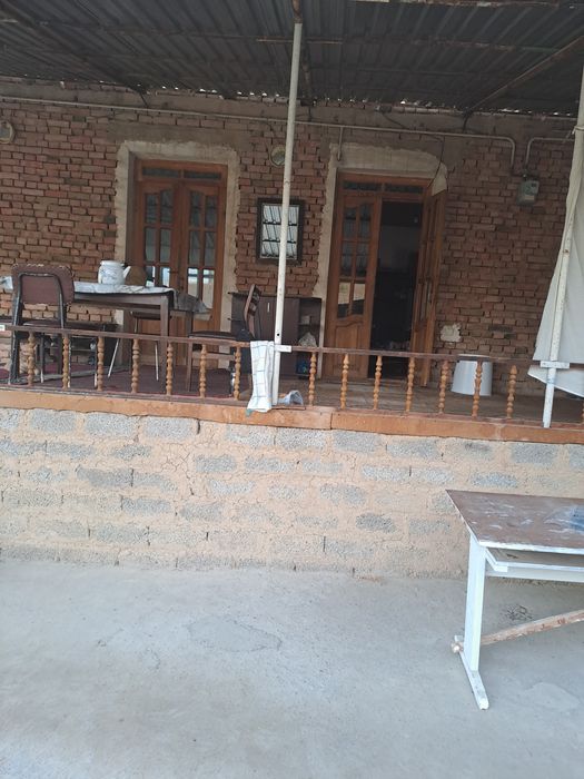 Хасанбой. 8 сот. Ховли .