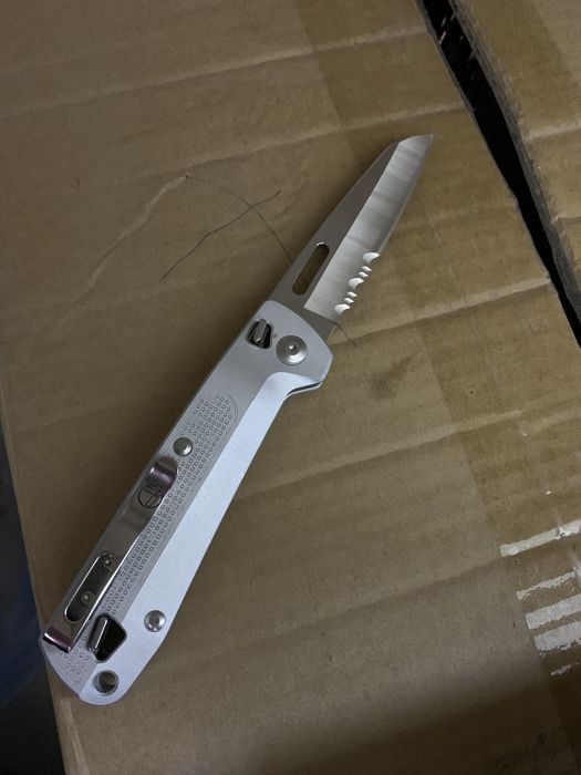 Leatherman Free K2 мультитул