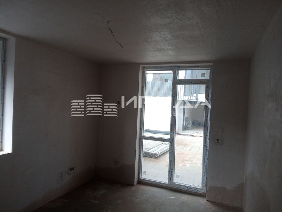 Тристаен апартамент в Княжево пред акт 16!