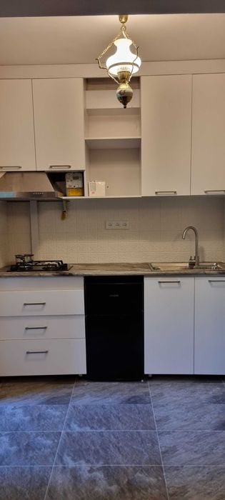 Продаю 2-х комнатную квартиру, Космос, Алмалык