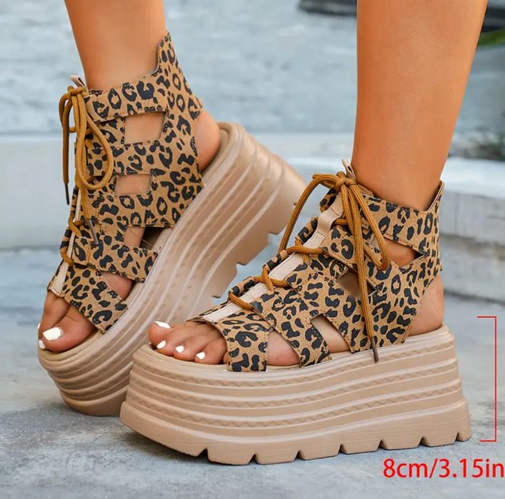 Тигрови еспадрили и сандали