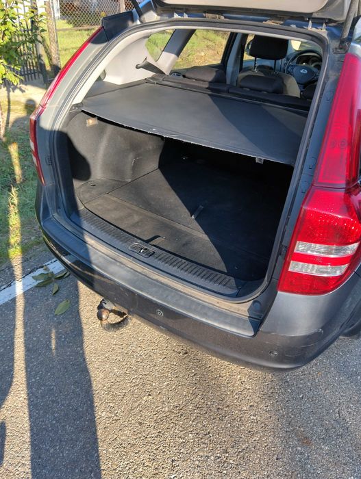 Vând KIA Ceed combi 1.4 benzină,2008