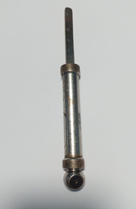 Manometru pentru anvelope