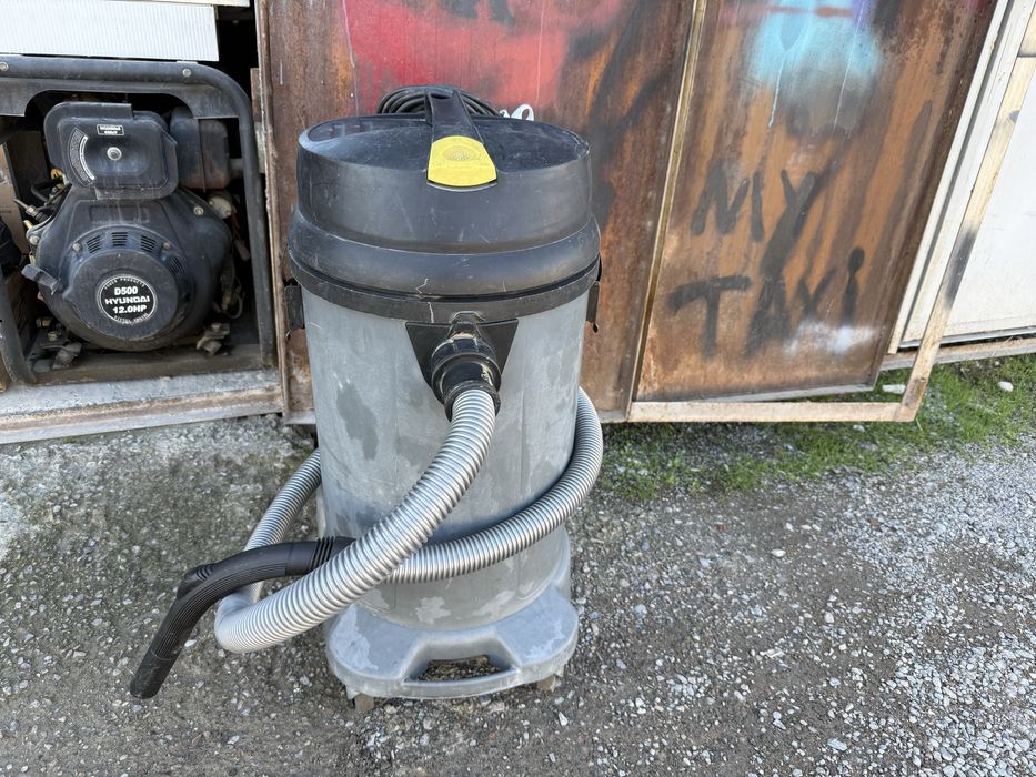 * KARCHER NT 48/1 оригинальные пылесосы б/у в наличии 5 штук