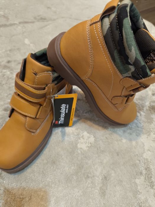 Продам мужские ботинки 38-39 размера