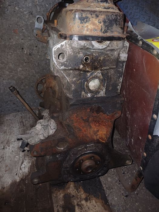 Продам двигатель от ауди