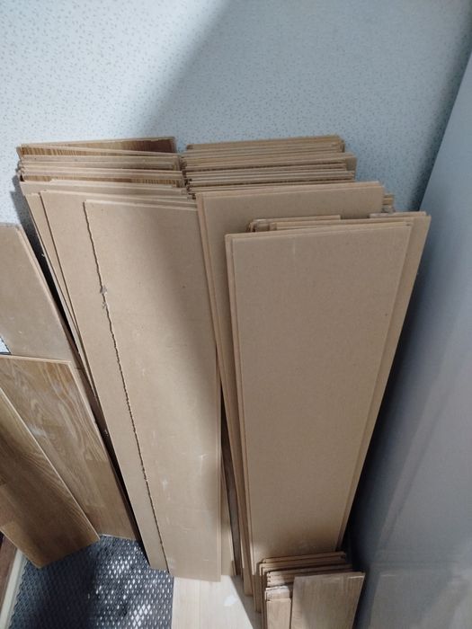 Старый б/у ламинат