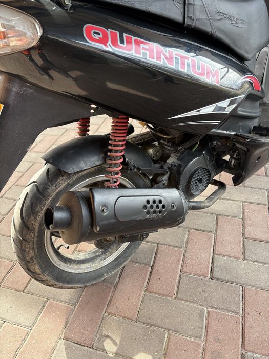 Vând scuter Zipp 49cc