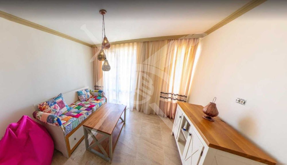 Тристаен - Несебър