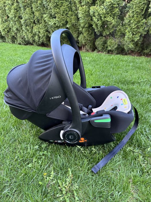 Стол за кола Kikkaboo i-xtend + isofix база + подложка aeromoov