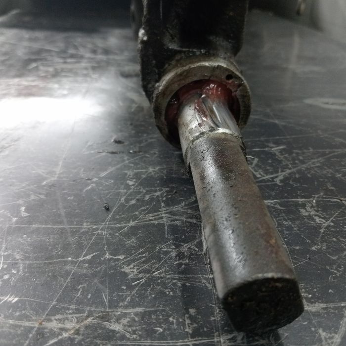 рулевая    рейка.  Ауди.  Б4