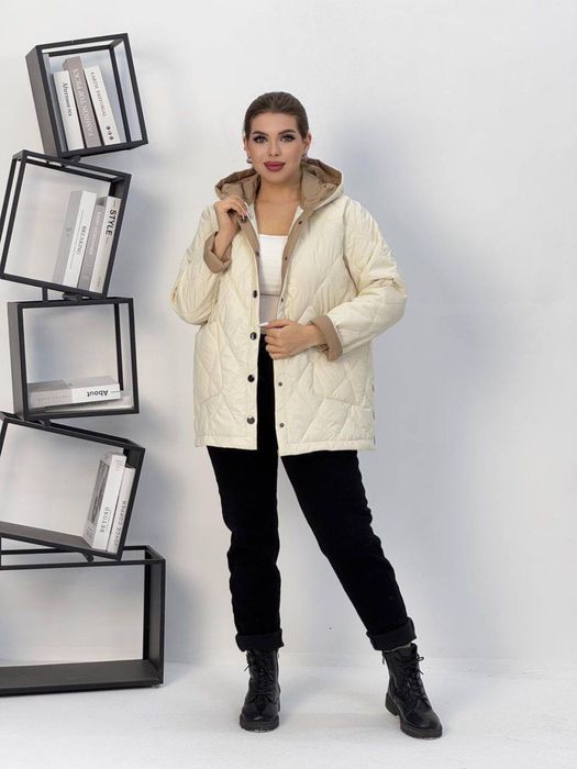 Легкая теплая курточка размер 48-58 Качество супер  ЦЕНА:260.000