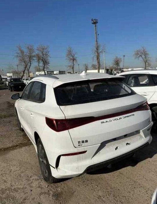 e2 byd e2 2026 luxury eng fulli