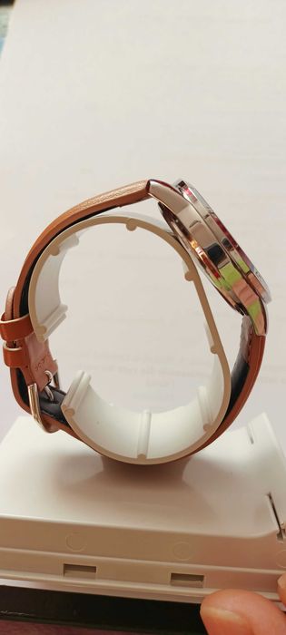 ceasuri Casio MTP-V004 si AQS-800W