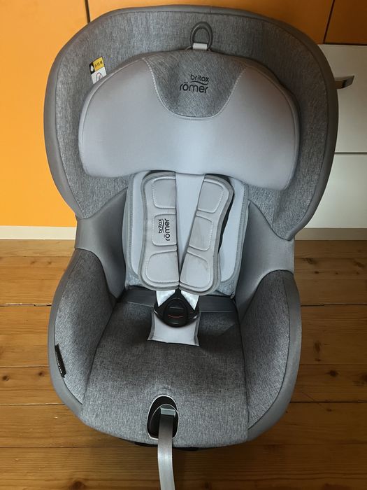 Столчето за кола Britax Romer Trifix2 i-Size