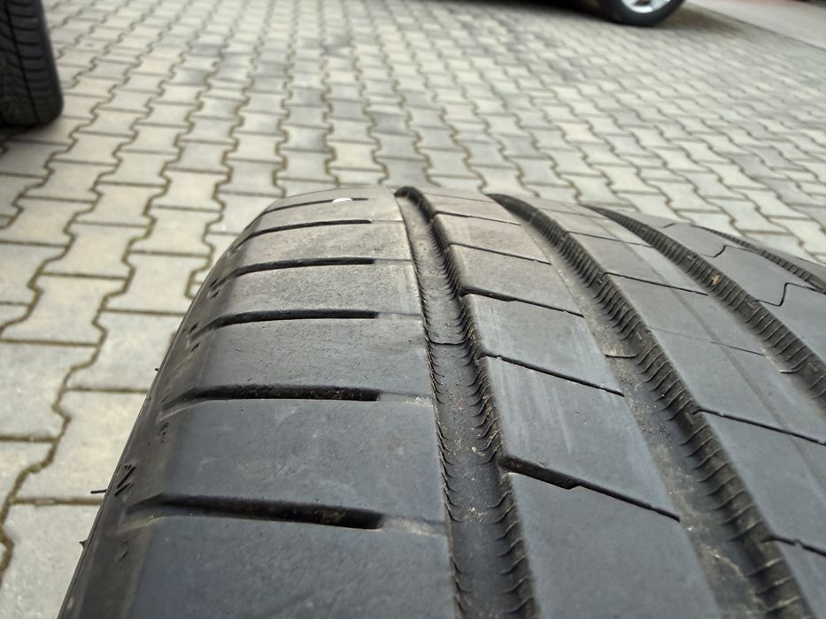 2бр. Летни Гуми С Борд 215/55R/16 -HANKOOK- DOT:5022- 5.6мм. *50€ за 2бр.*