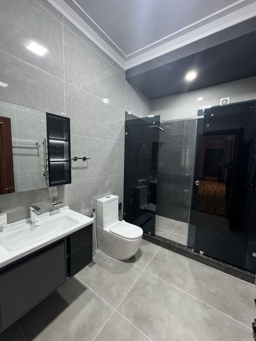 Роскошный новый дом.