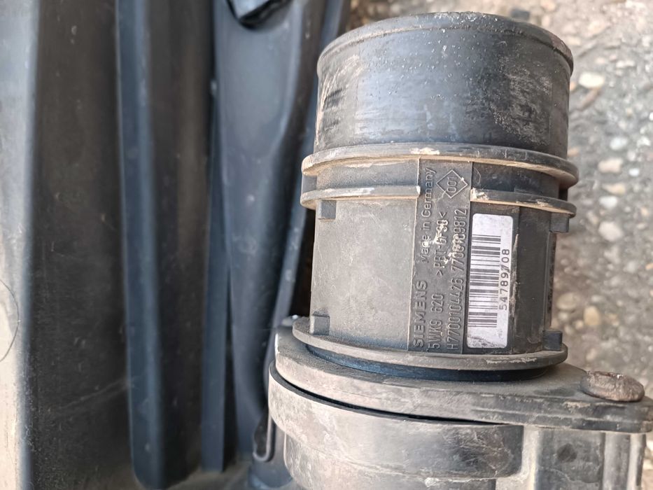 Останали части от Renault Clio 2 1.9td