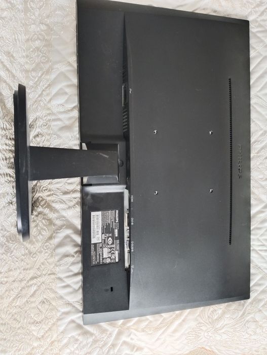 Монитор Phillips l в отличном состоянии