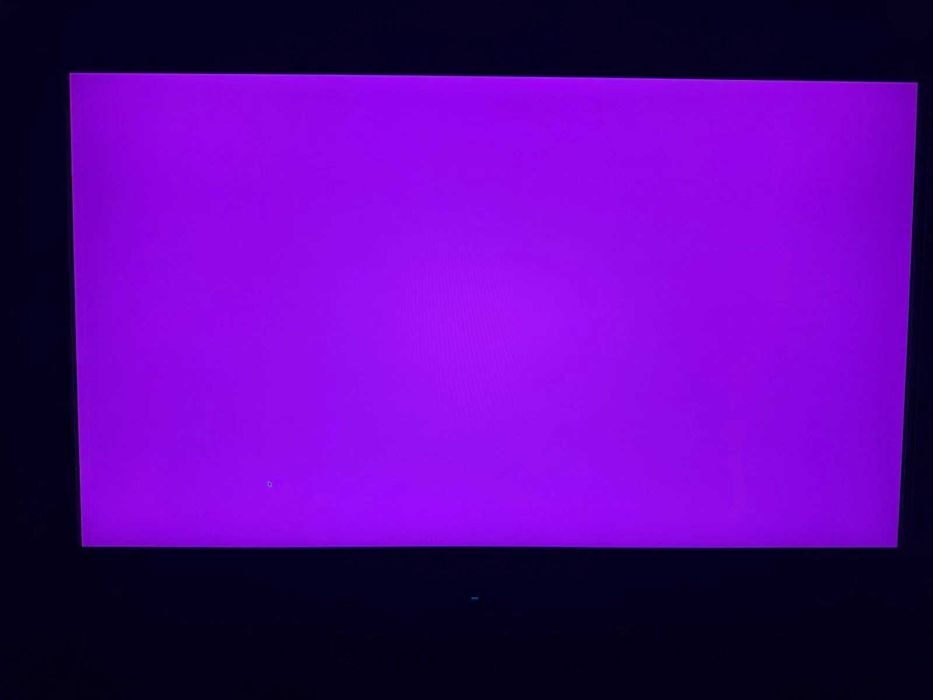 LG Ultrafine 27MD5KA-B 27-inch 5K IPS LCD Monitor - Glossy display