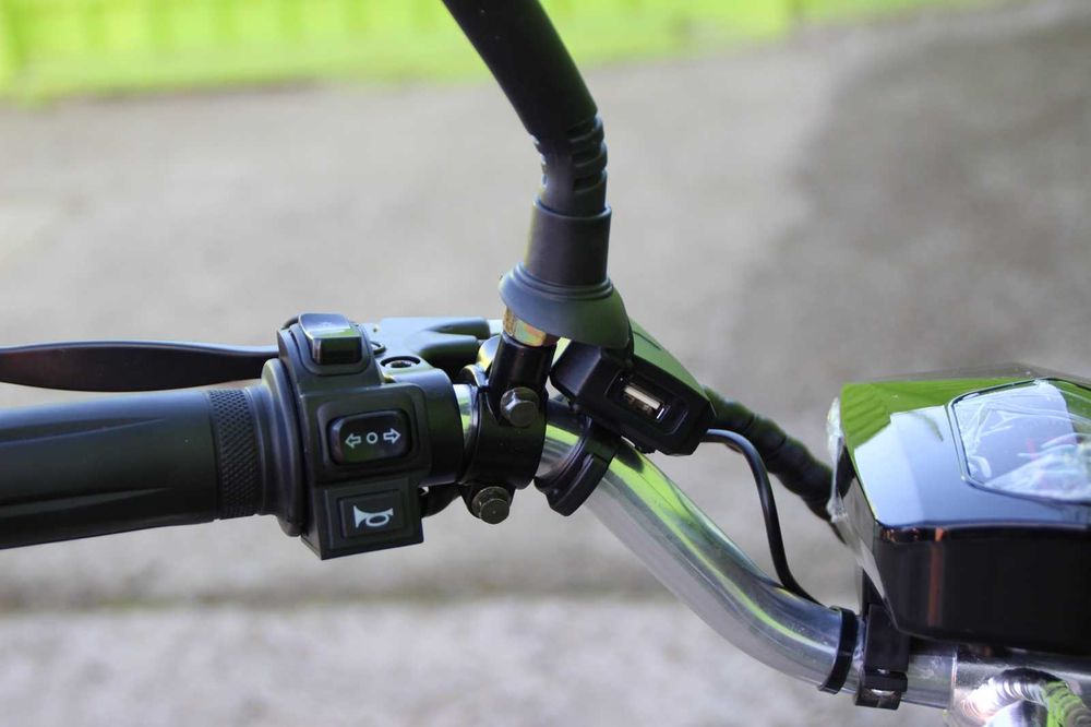 Електрическа триколка с равна платформа А3, 750W, 48V, 12Ah Maxmotors