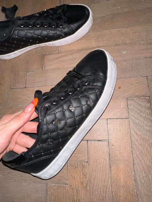 Incaltaminte femei guess38