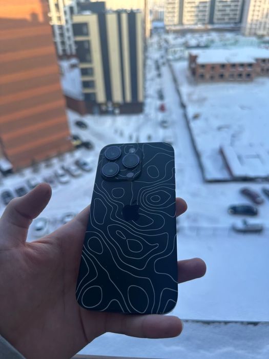 Продаю Iphone 14 pro