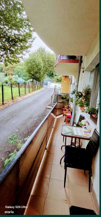 Apartament cu 2 camere, decomandat Codrisor