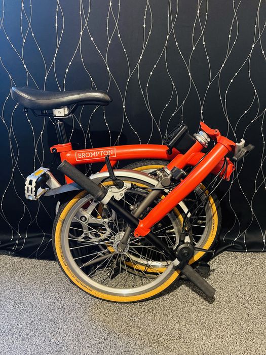 bicicleta pliabila brompton