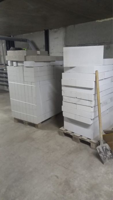 Продам экатон кипич 2 поддон  10*25*60