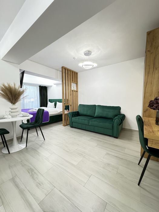 IS Regim Hotelier Zona Centru Palas Newton Ap 1-2-3 cam Vouchere !!