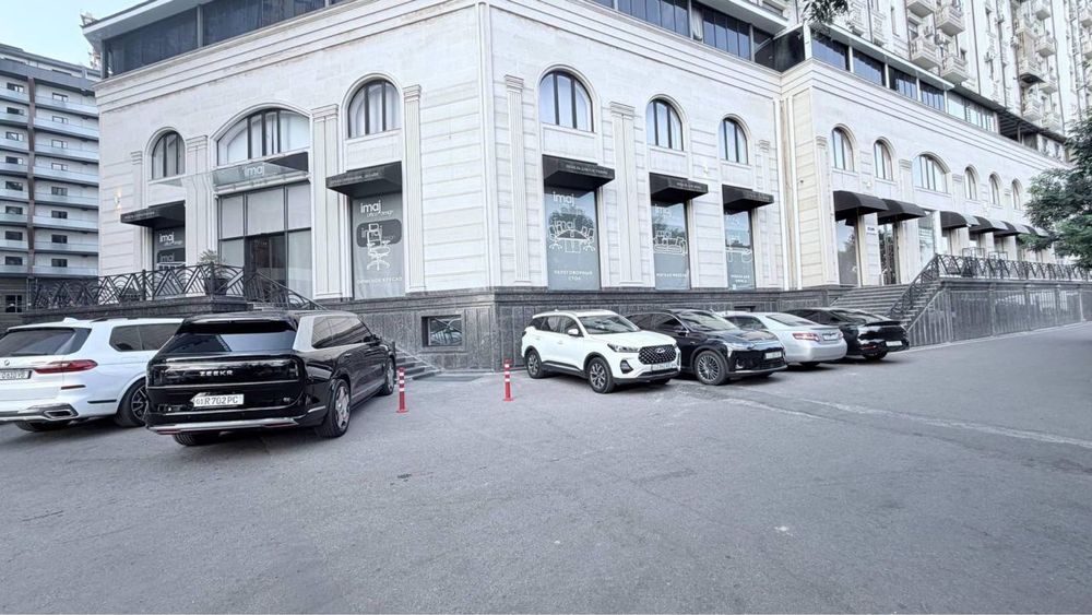 Аренда под Офис Ориентир Ц2 Реал Хаус 850м2 17.000$