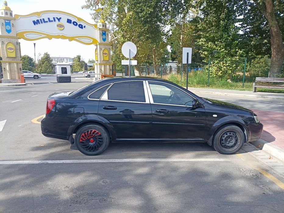 Lasetti sotiladi!