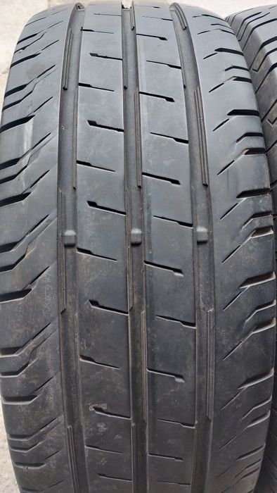 Летни гуми за Бус 225/65/16 C Continental ContiVanContact 200 2 броя