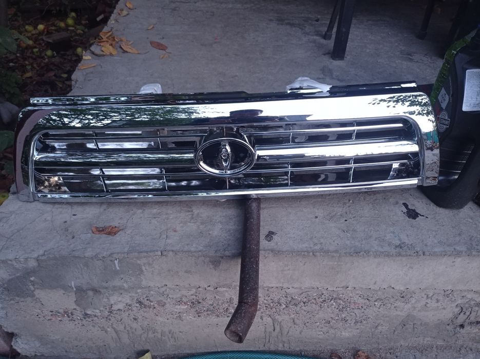 Решетка радиатора сюрф 185/4раннер 185