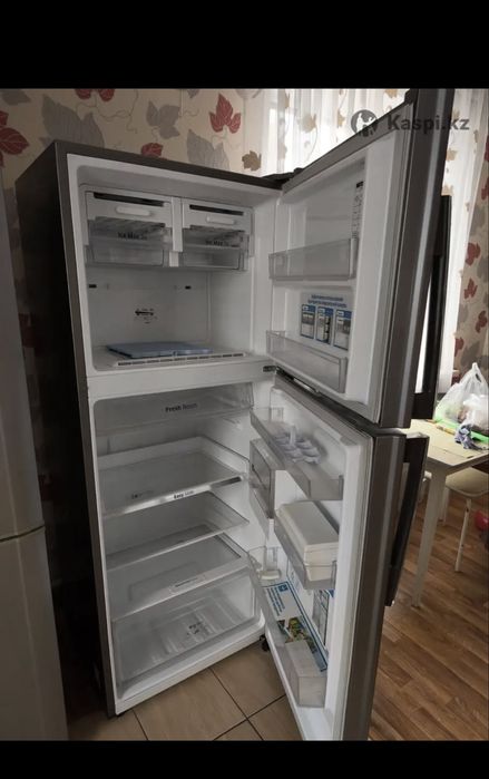 холодилник сатылады новый