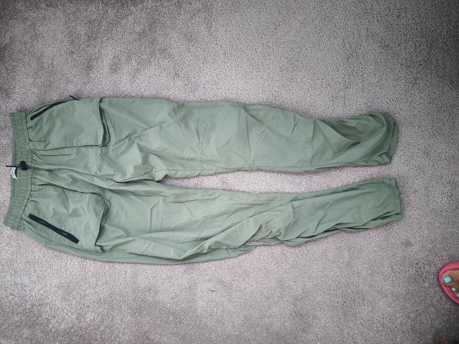 Pantaloni cargo Reserved 158