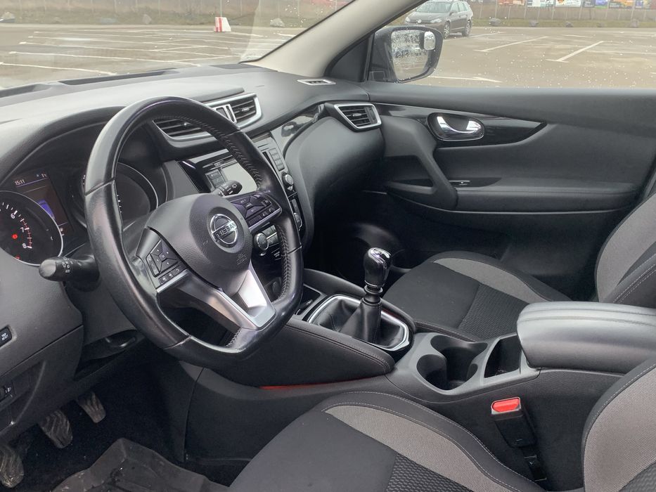Nissan Qashqai j11