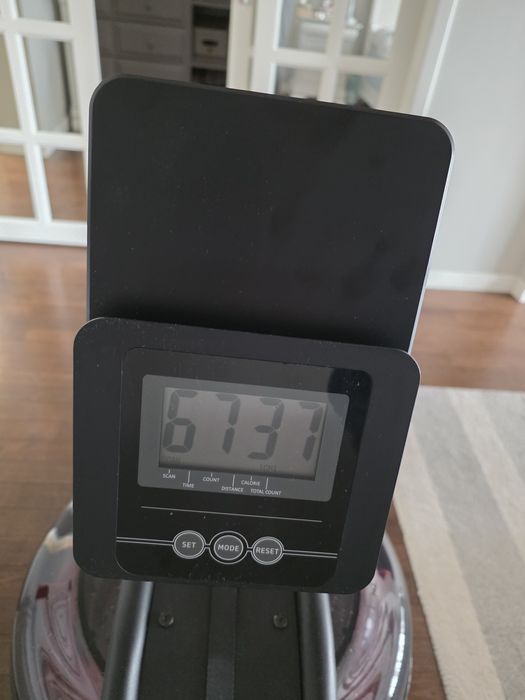 Aparat fitness de vaslit cu apa