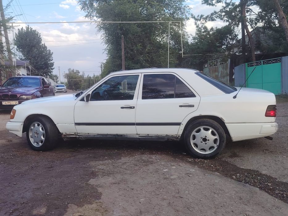 Mercedes-Benz 260