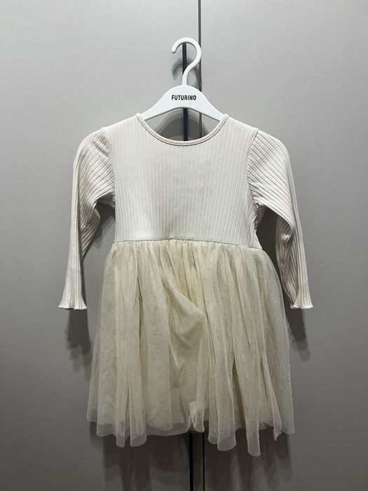 Пакет из 6 платьев для девочки 3-4 лет (рост 104]