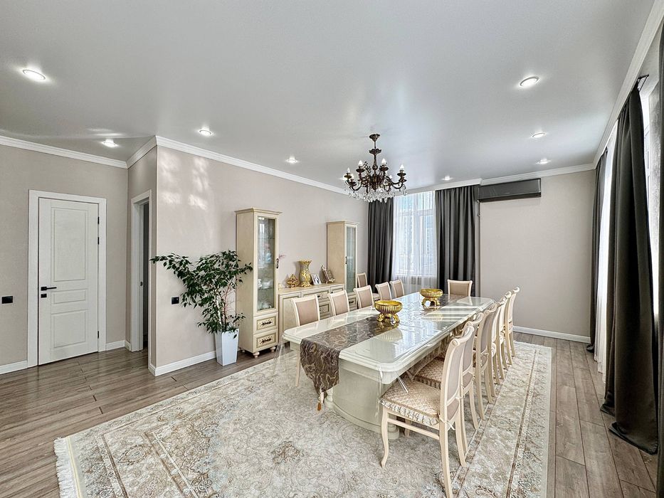 Стол-трансформер от 2/20-4/20м.Левый берег.