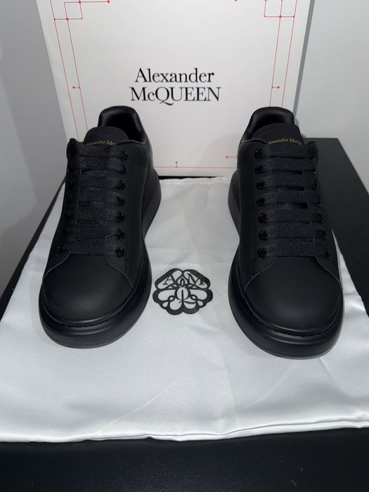 Alexander McQueen calitate premium